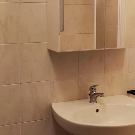 5 * Аккуазериа